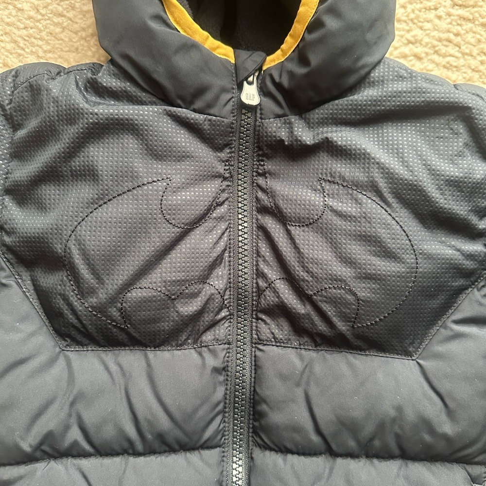 GAP Batman Puffer Jacket - Picture 2 of 9